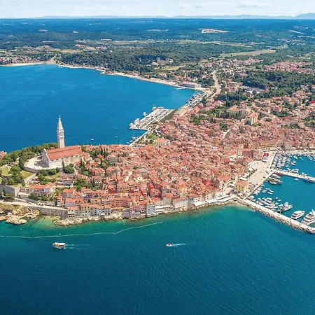 Lovely In Šorići